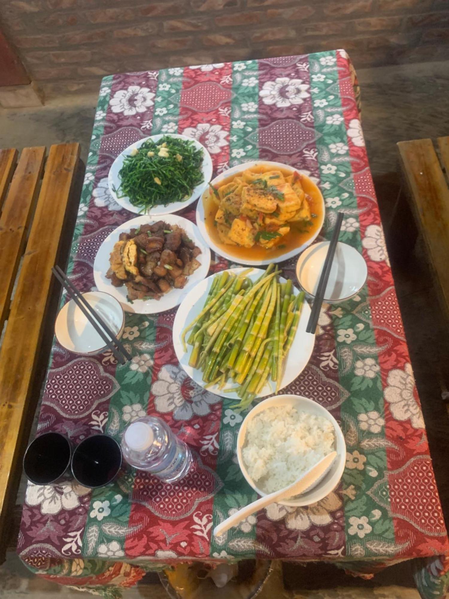 Lanh Sapa Homestay Екстериор снимка